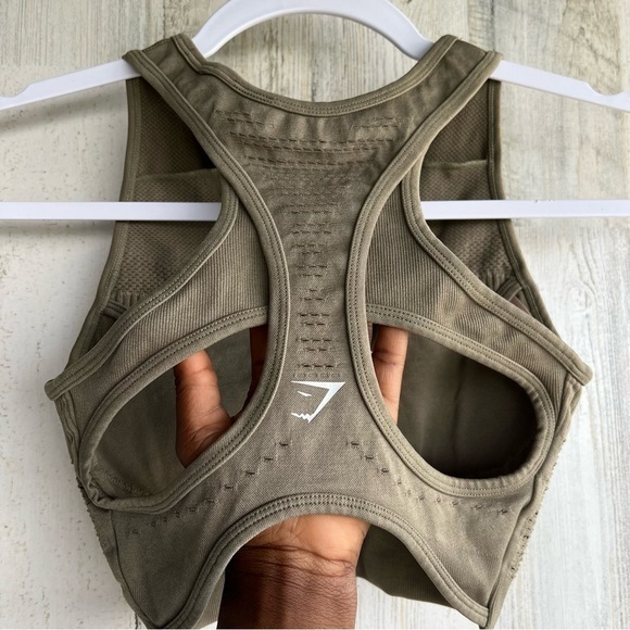 Gymshark Crop Top Sports Bra - Picture 4 of 8